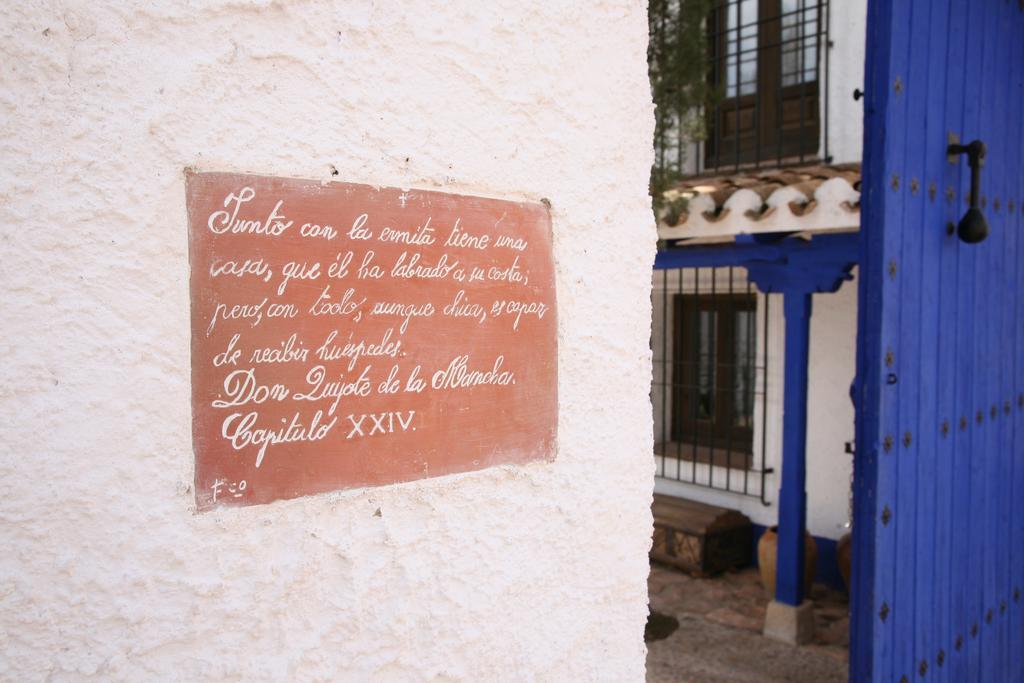 Venta Del Celemin Guest House Ossa de Montiel Exterior photo